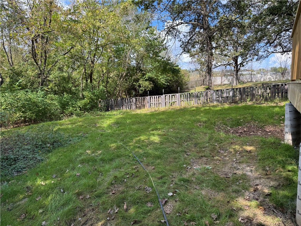 FAYETTEVILLE OUTLOTS - Residential Lease