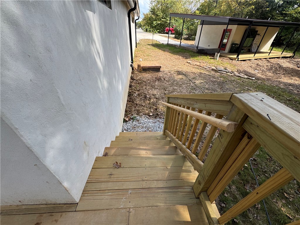 FAYETTEVILLE OUTLOTS - Residential Lease