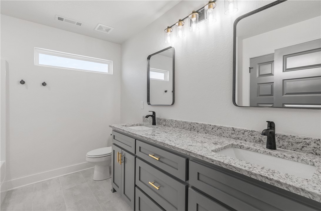 SKYVIEW ACRES-BENTONVILLE - Residential
