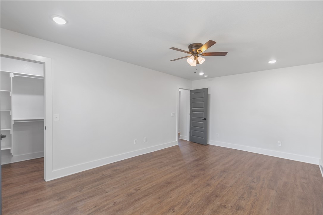 SKYVIEW ACRES-BENTONVILLE - Residential