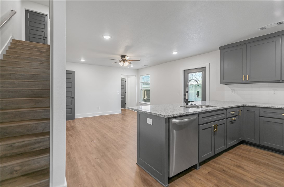 SKYVIEW ACRES-BENTONVILLE - Residential
