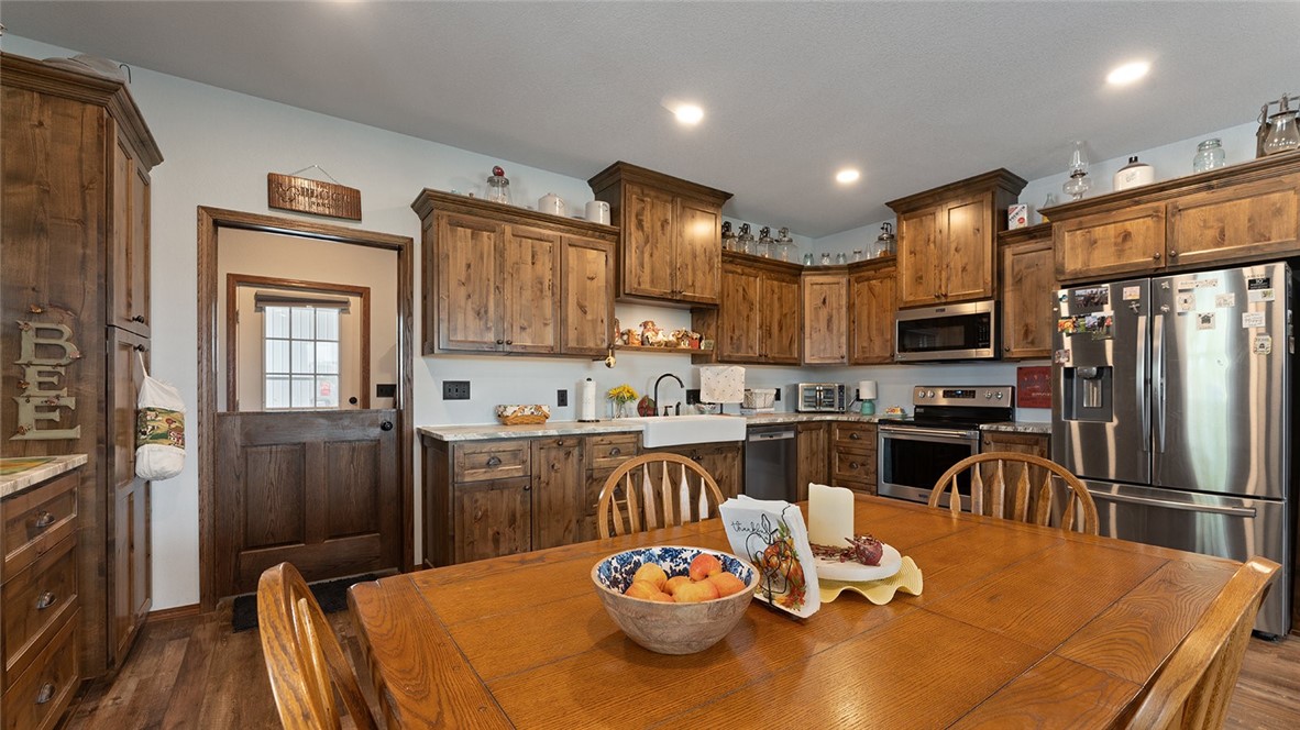 3501/3551 State Highway 37