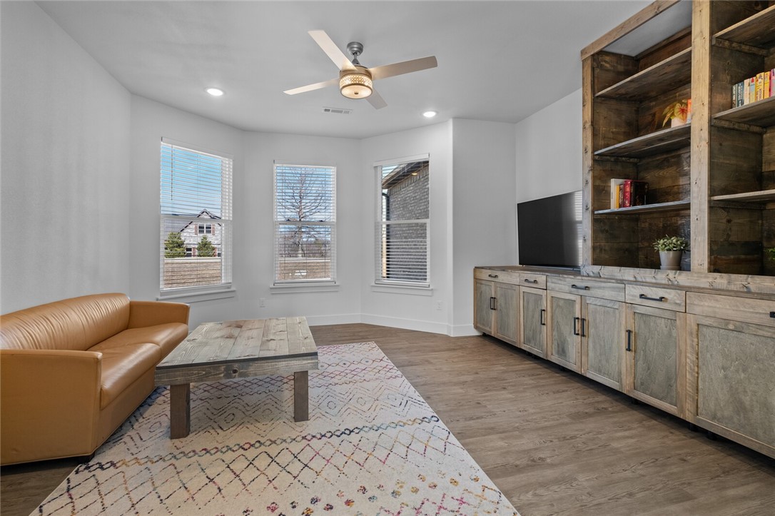 Estates of Lakeway - Residential