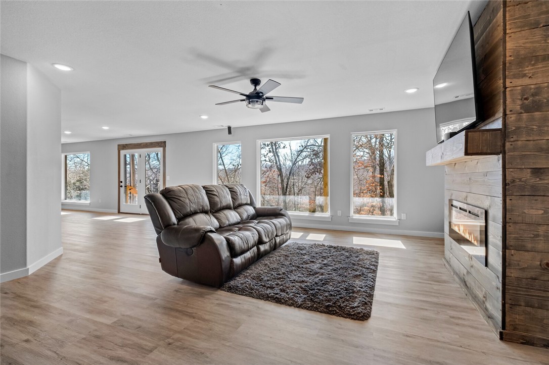 Estates of Lakeway - Residential