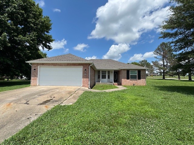 Very nice remodeled home on a 1.87 AC corner lot featuring 1,643 sq. ft., 3 BR and 2 BA. Home has new granite tops, new paint, all new flooring, some new light fixtures and ceilings, new toilets, sink faucets, new roof. Detached 30x40 metal shop with electric plus additional 16x28 building. Very nice, level lot with some big trees. Agent owned