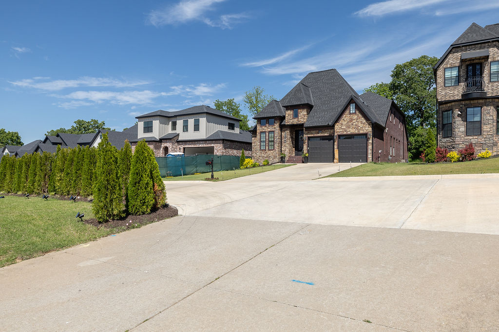 Lynnwood Estates - Residential