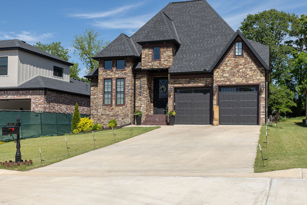 Lynnwood Estates - Residential
