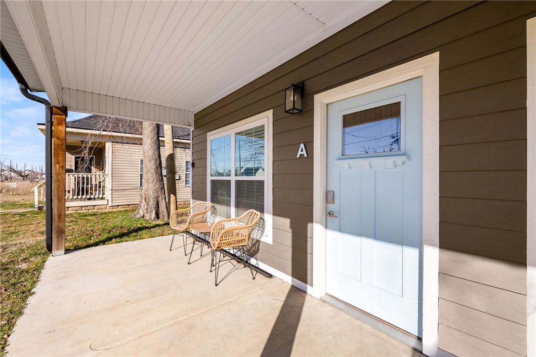 Oak View Add Rogers - Residential Income