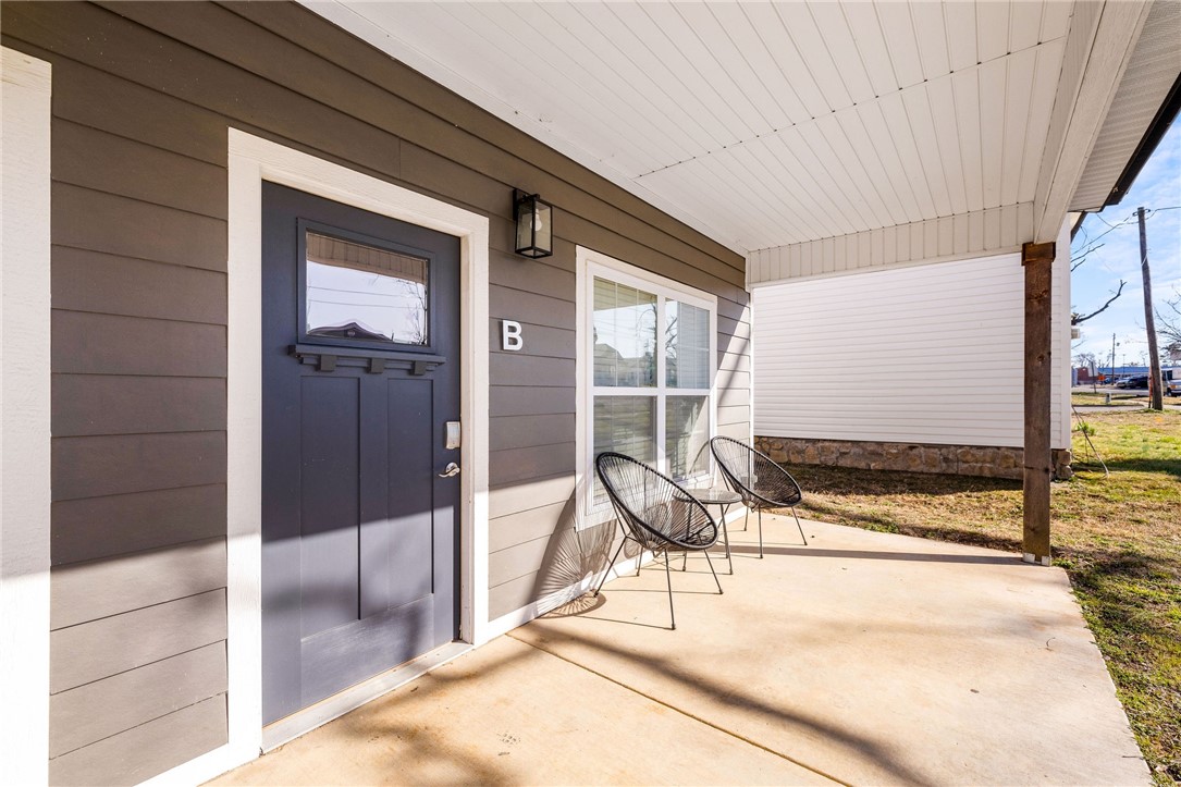Oak View Add Rogers - Residential Income