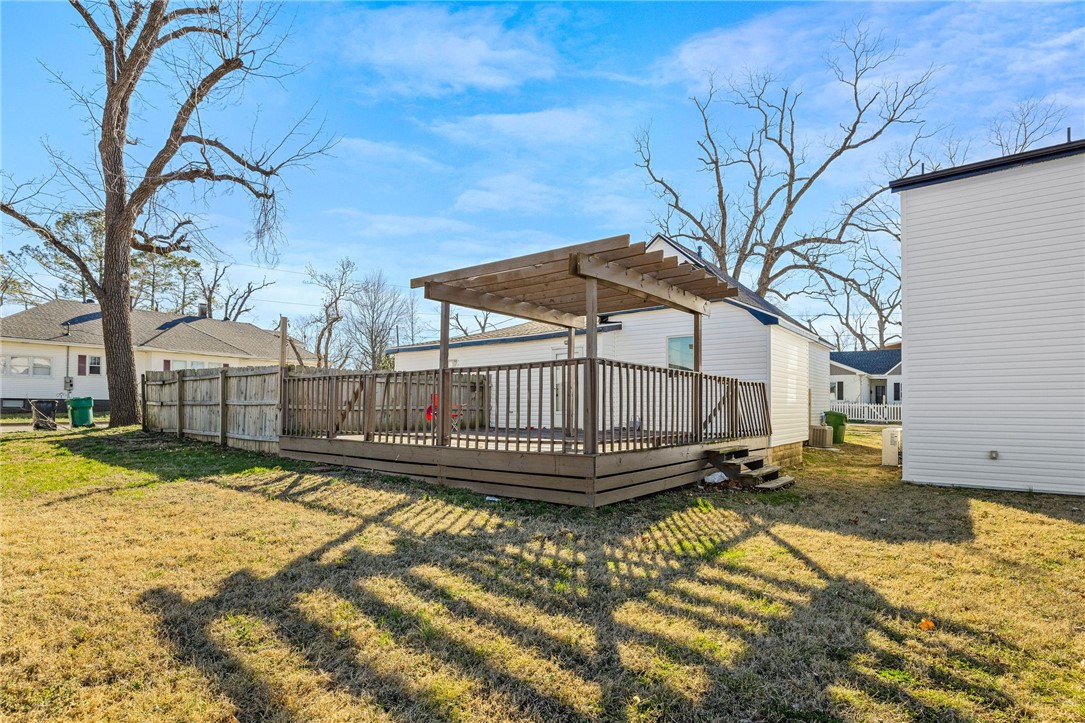 Oak View Add Rogers - Residential Income