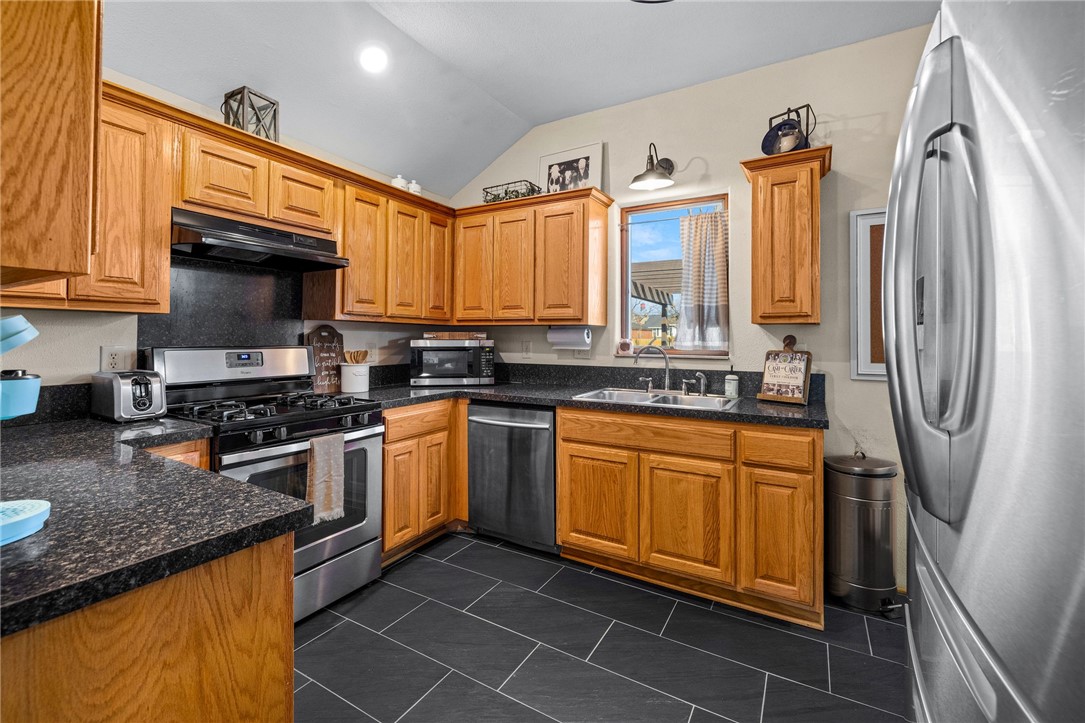 Oak View Add Rogers - Residential Income