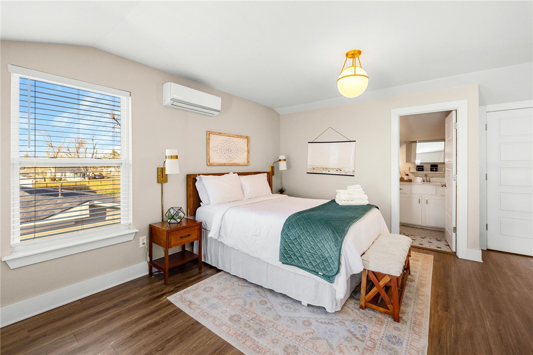Oak View Add Rogers - Residential Income