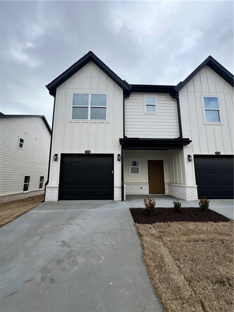 Photo of 1706 Cuppett Circle, Pea Ridge, AR 72751 (MLS # 1365716)
