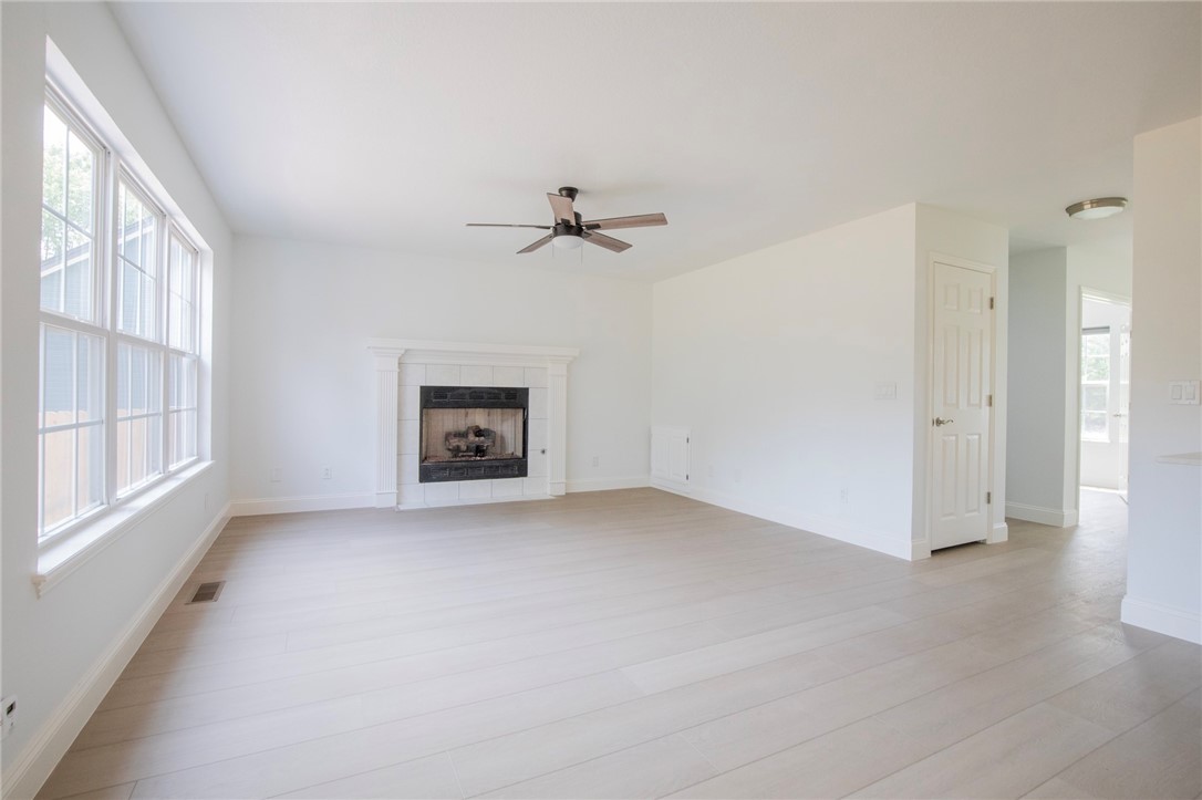 Hundleys Special Add - Residential Lease