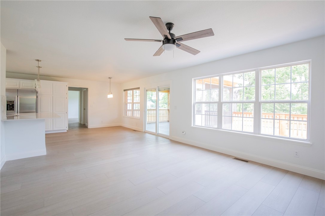 Hundleys Special Add - Residential Lease