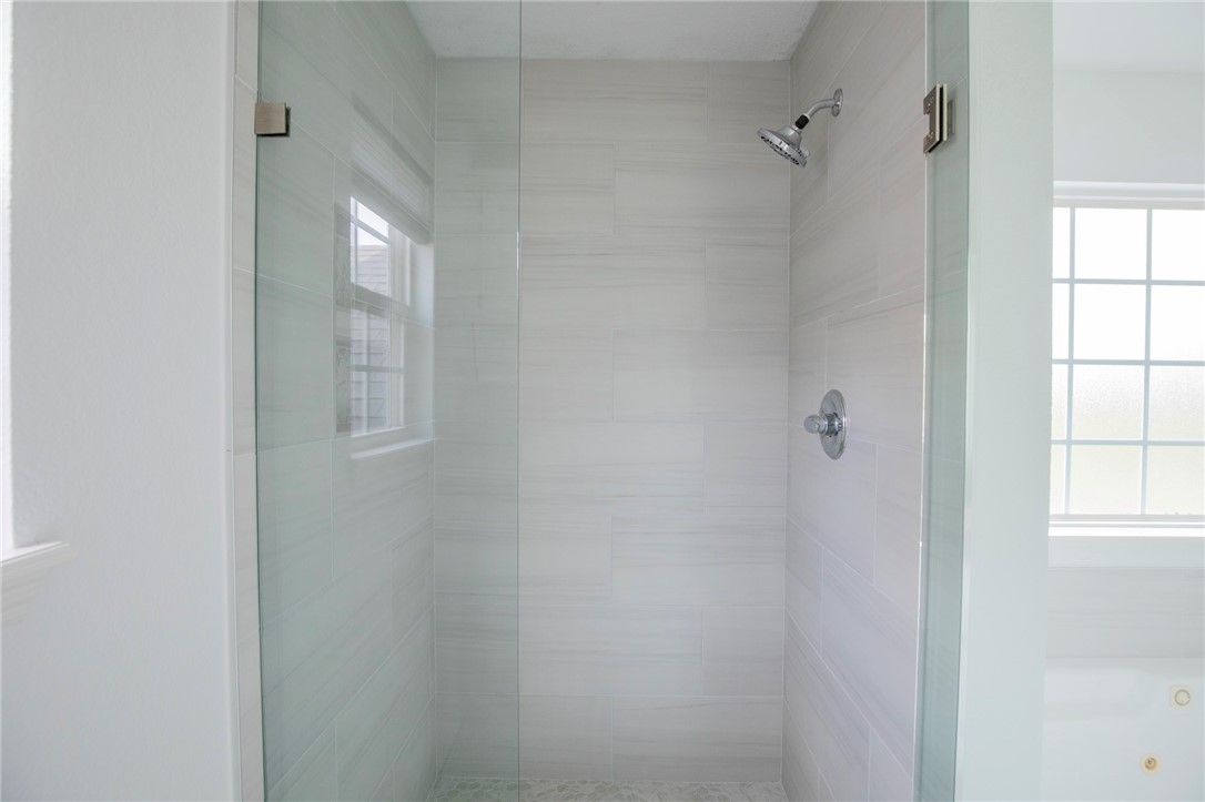 Hundleys Special Add - Residential Lease