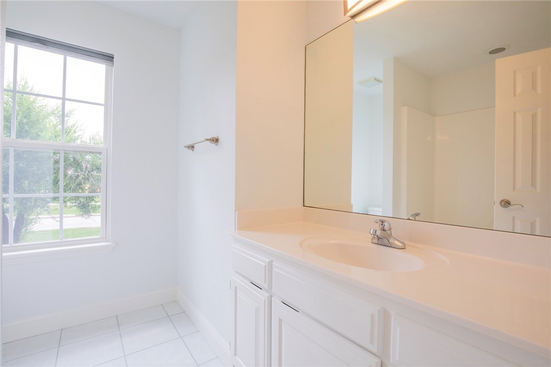 Hundleys Special Add - Residential Lease