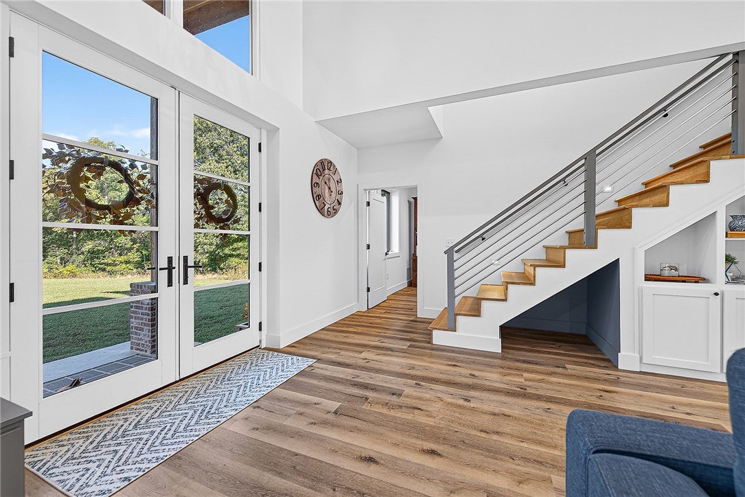 11201 Short Road