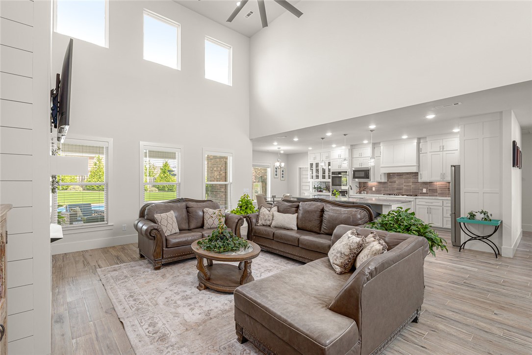 Tuscany Ph Ii Centerton - Residential