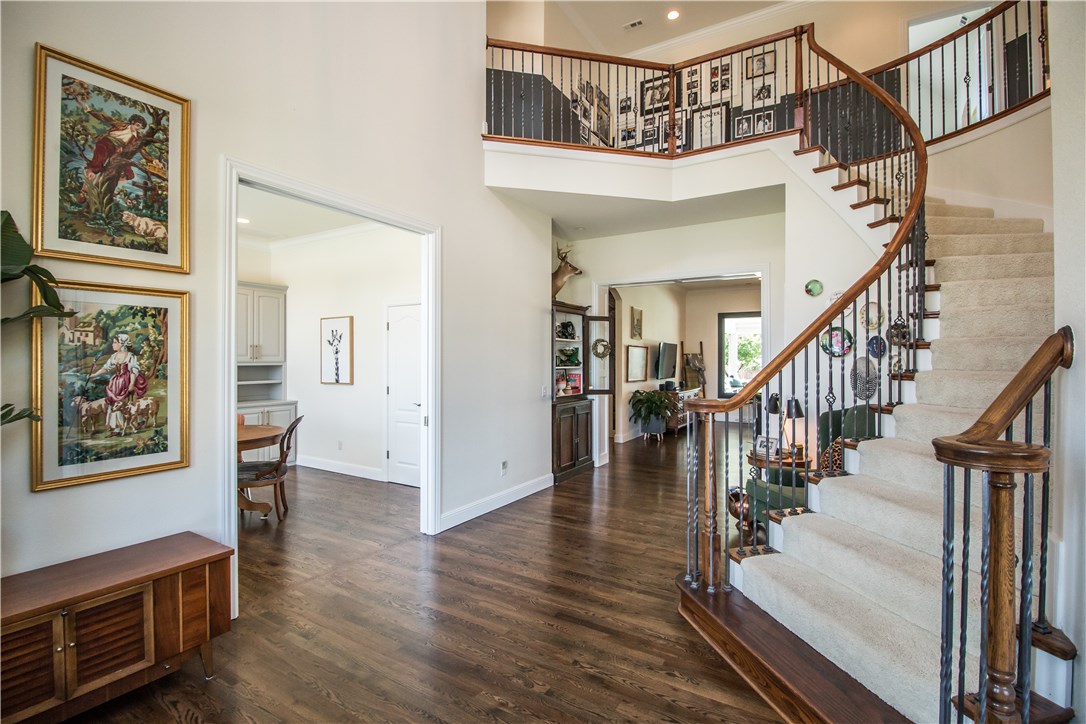 Manors - Residential