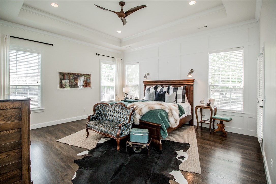 Manors - Residential