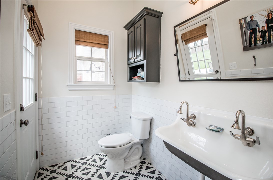 Manors - Residential