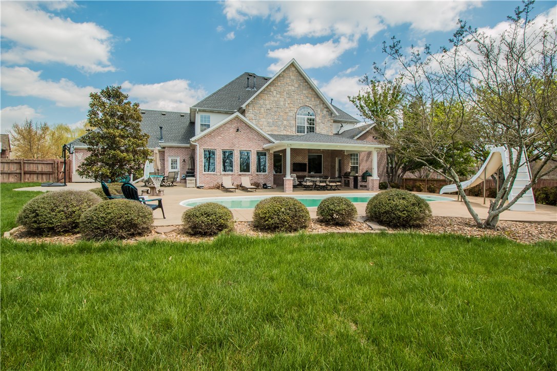 Manors - Residential