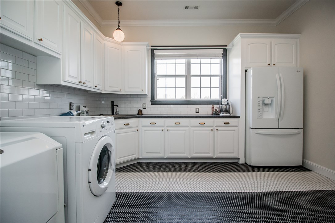 Manors - Residential