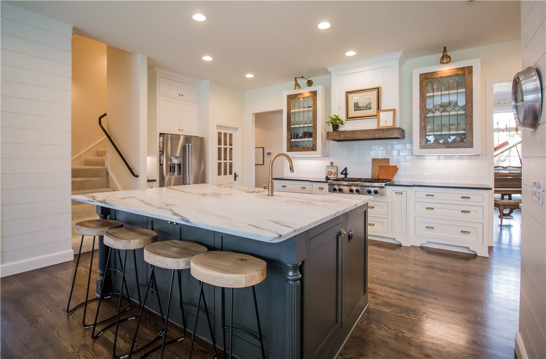 Manors - Residential