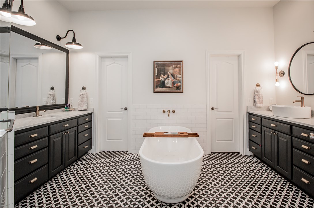 Manors - Residential