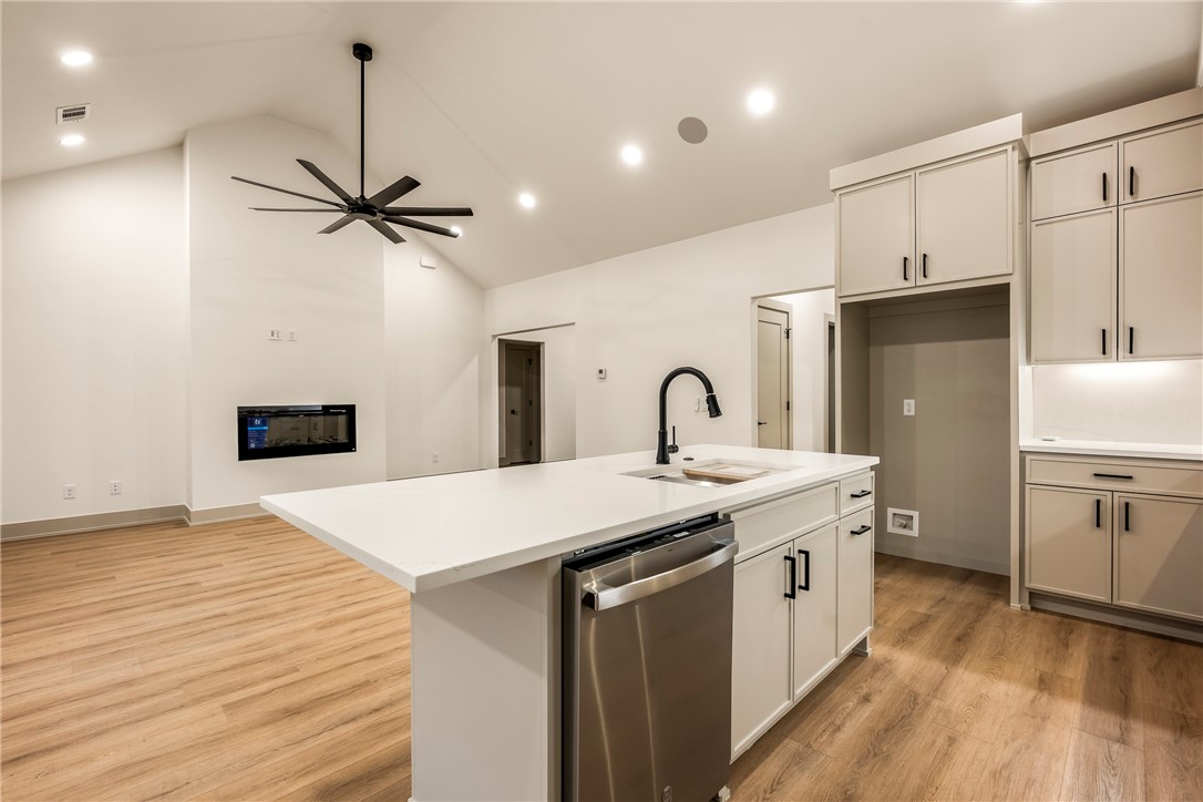 Cheshire Sub Bvv - Residential