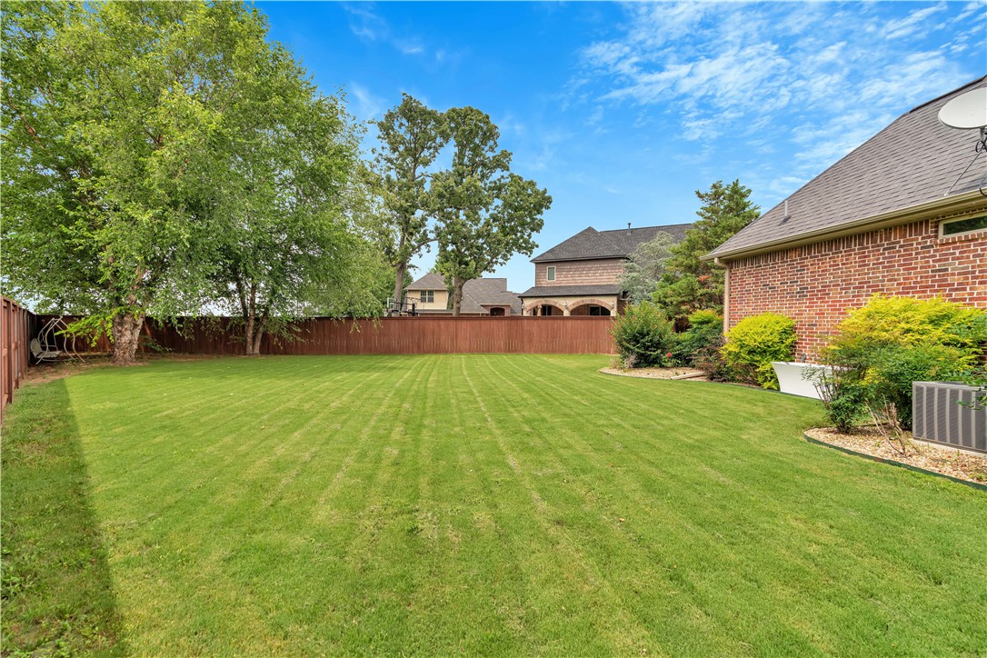 Lochmoor Club Sub Bentonville - Residential