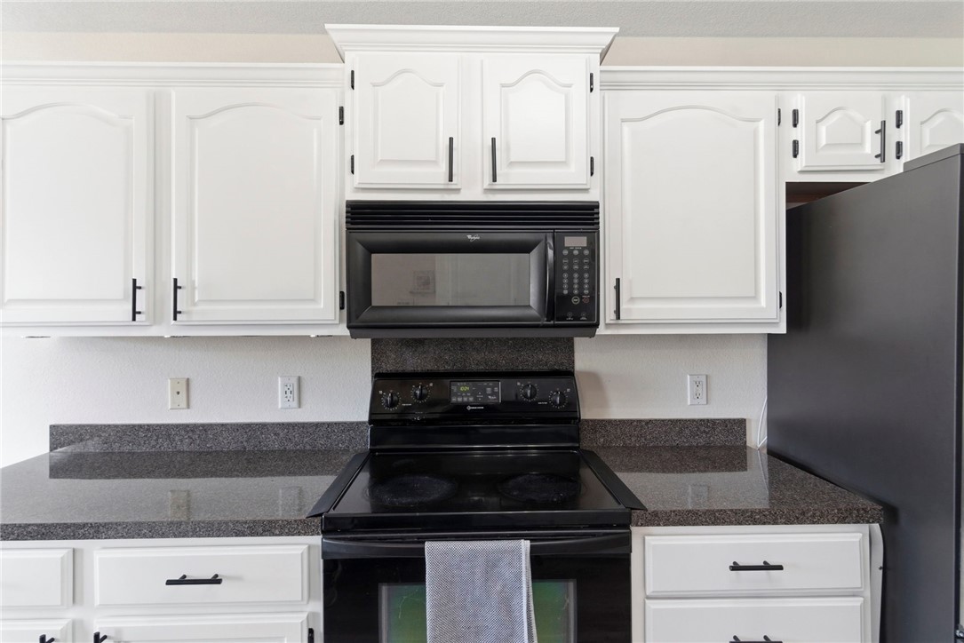 Standing Oaks Sub Blk I Pea Ridge - Residential