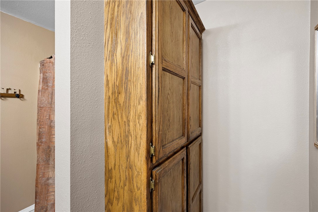 Stillwell Manor - Residential