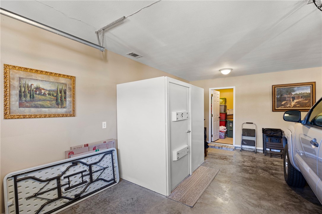 Stillwell Manor - Residential