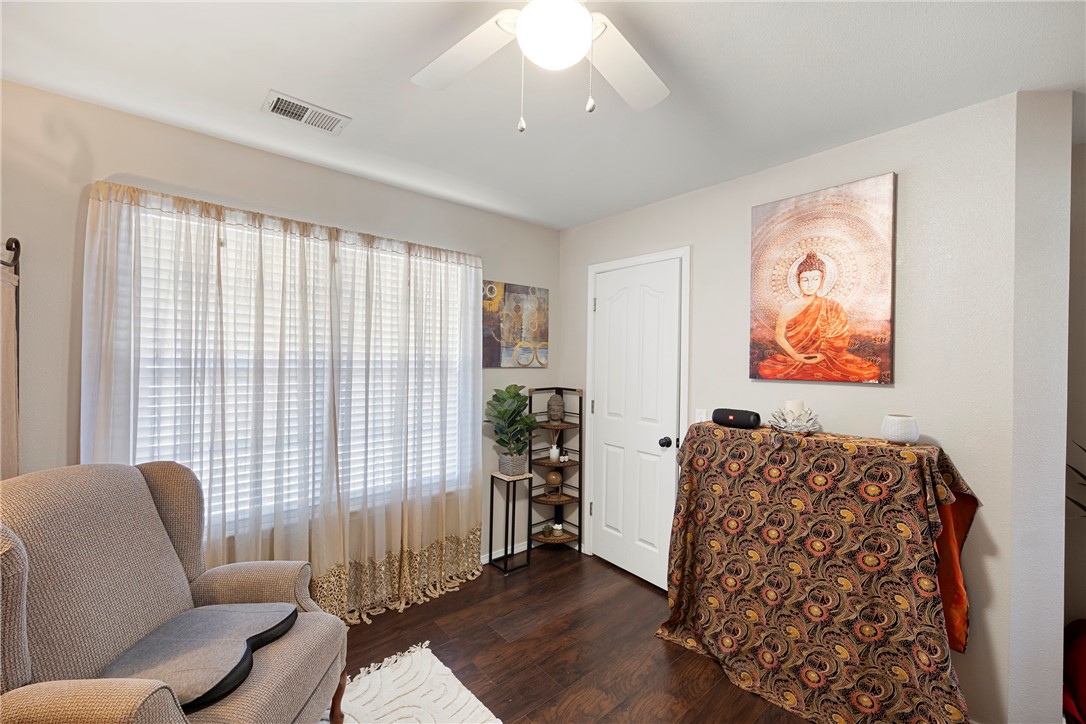 Stillwell Manor - Residential