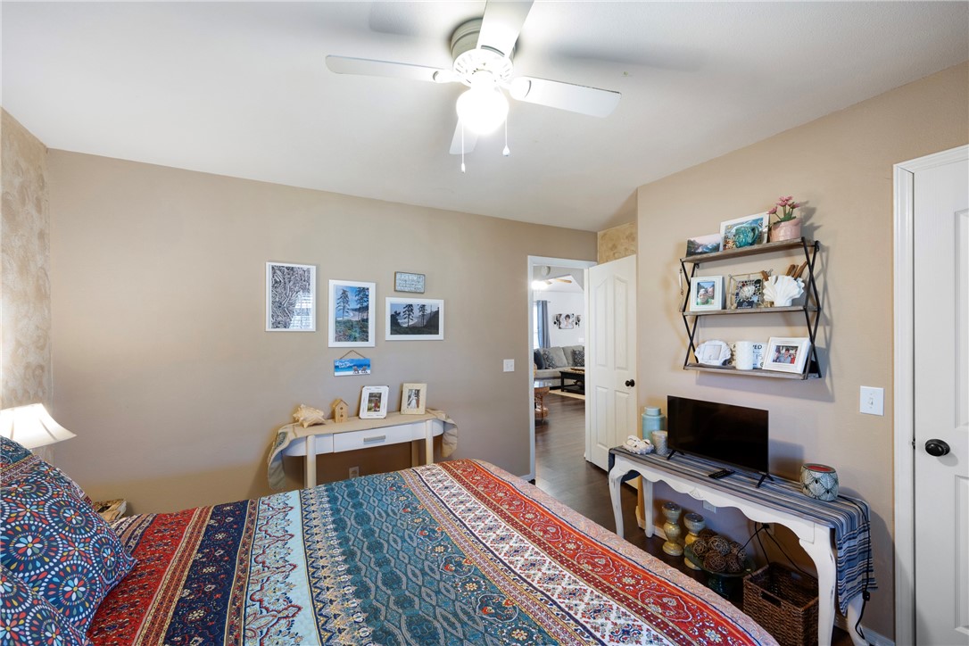 Stillwell Manor - Residential