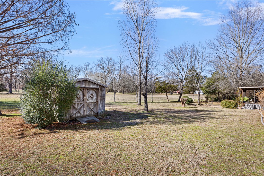 Stillwell Manor - Residential