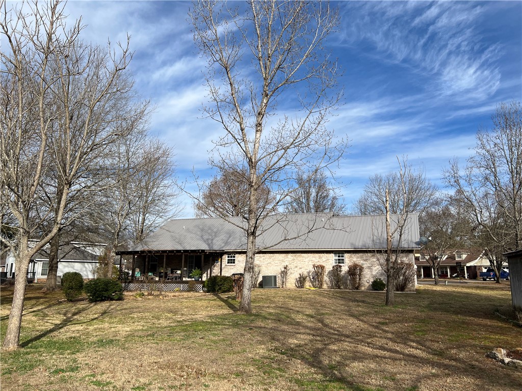 Stillwell Manor - Residential