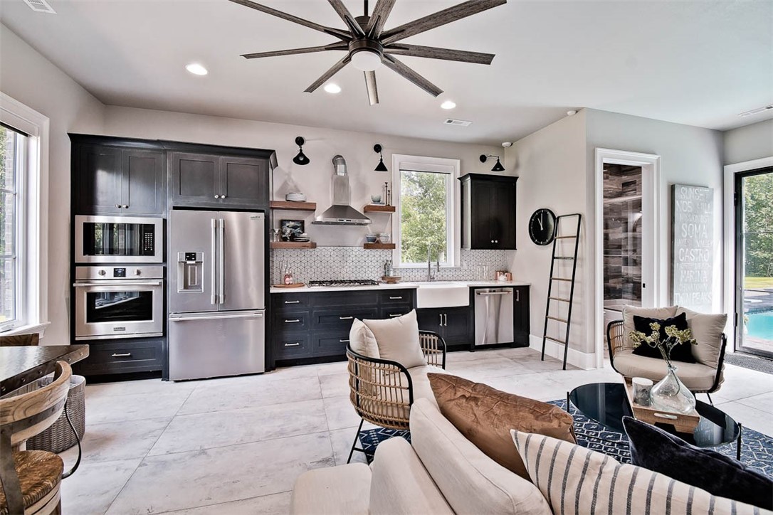 Copper Ridge Sub Little Flock - Residential