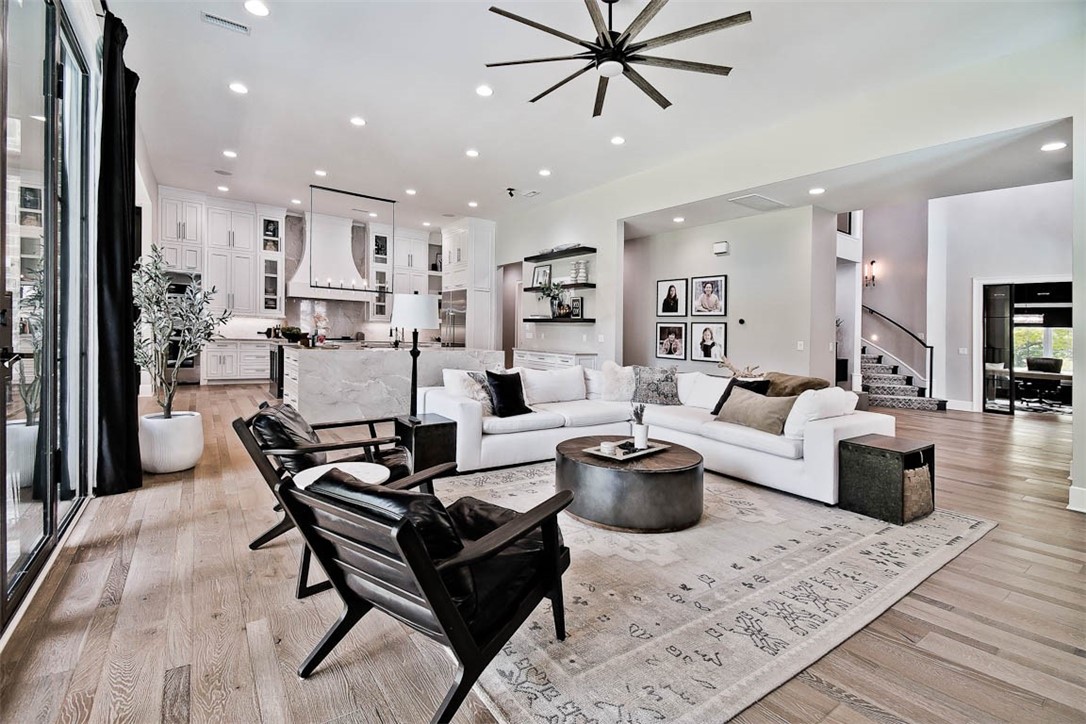 Copper Ridge Sub Little Flock - Residential