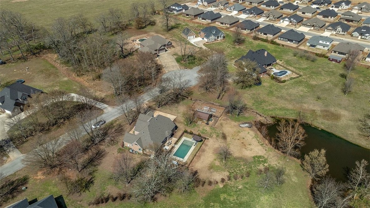 Windsong - Residential