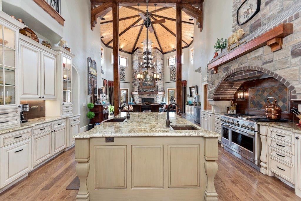 Estates At Dogwood Canyon - Residential