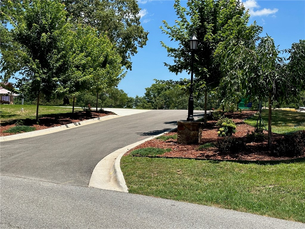 Pine Crest - Land