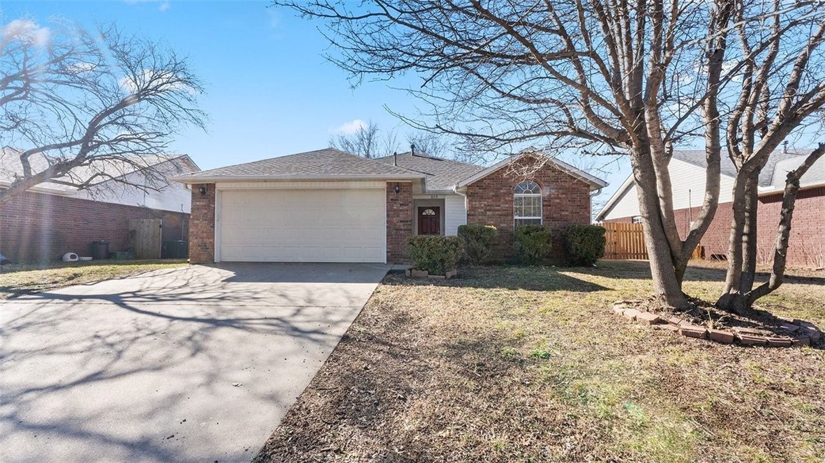 David Lyle Village Ph I - Residential Lease