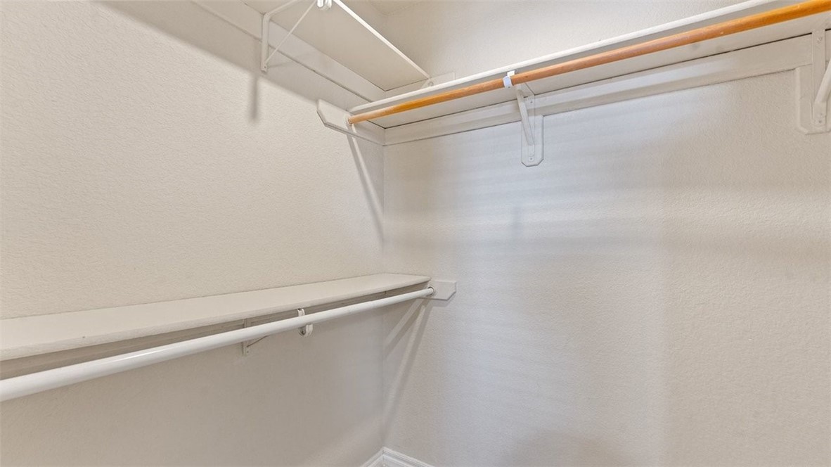 David Lyle Village Ph I - Residential Lease