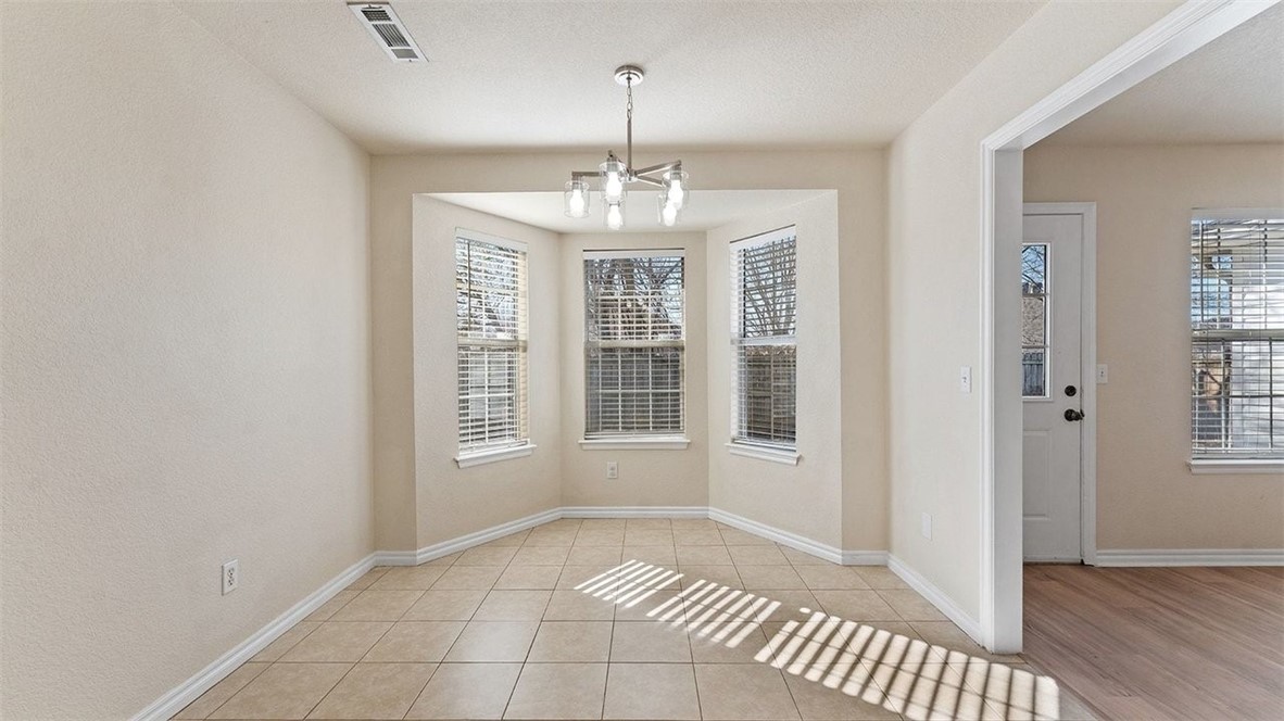 David Lyle Village Ph I - Residential Lease