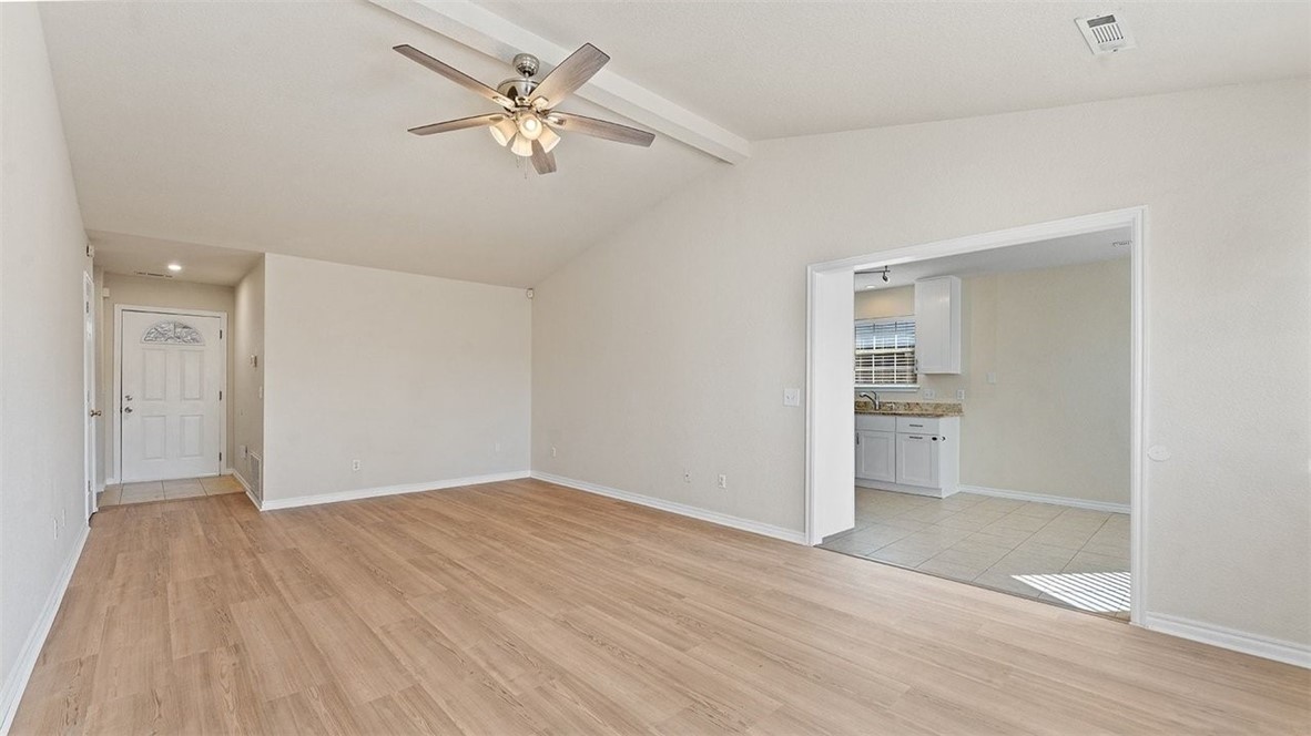 David Lyle Village Ph I - Residential Lease