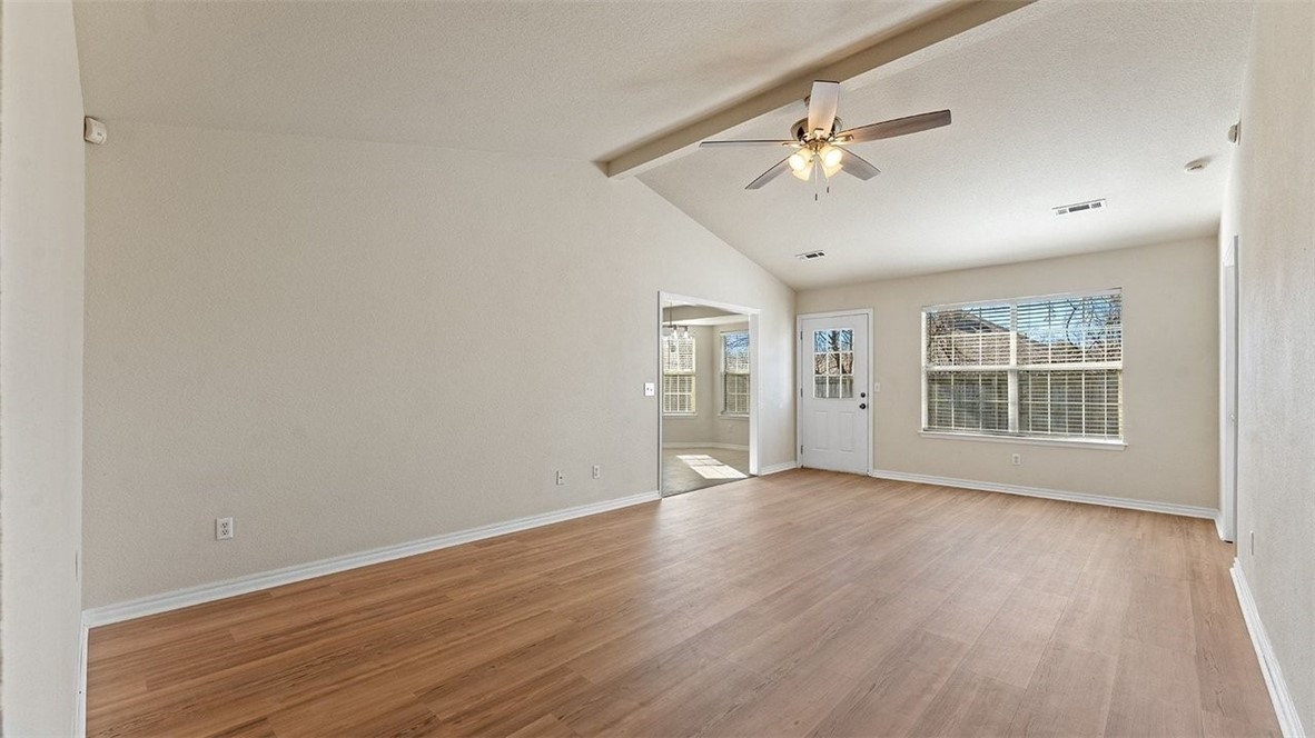 David Lyle Village Ph I - Residential Lease