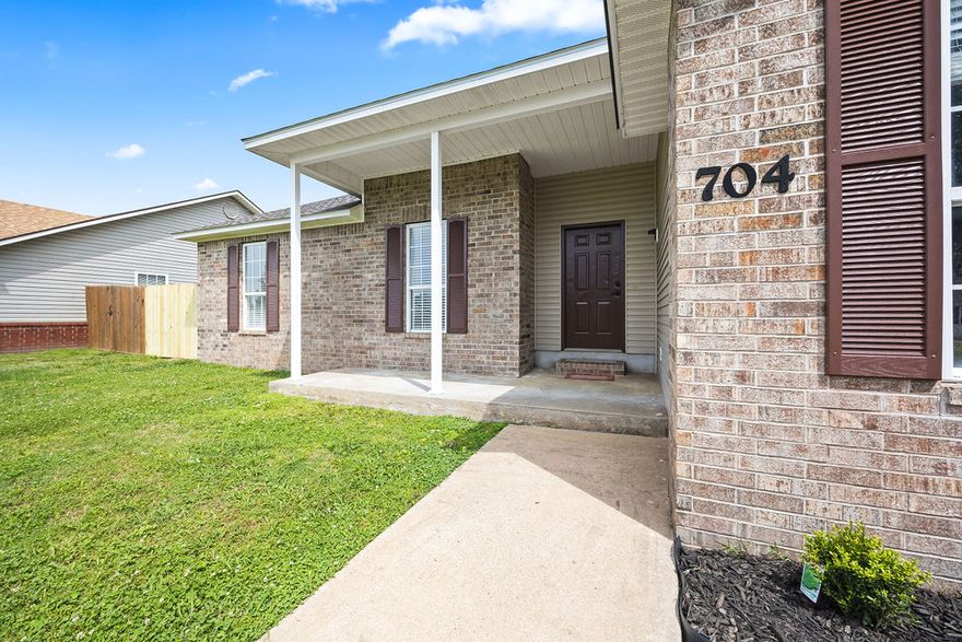 Completely updated and move-in ready! Situated on a desirable corner lot, this home features a brand new roof (2026), new flooring throughout, fresh interior paint, and a new hot water heater. The kitchen has been upgraded with new appliances and beautiful granite countertops. Enjoy the added privacy of a fenced yard, perfect for outdoor living. Don’t miss this turnkey opportunity!